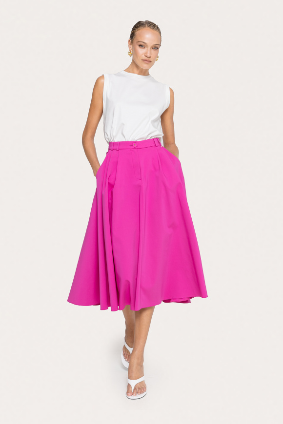 Sleeveless cotton t-shirt