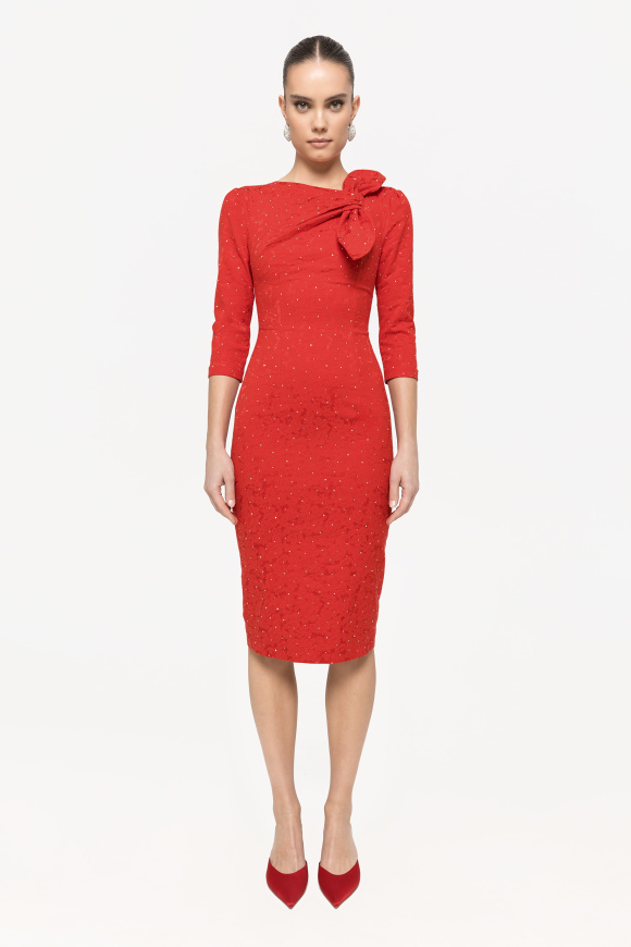 Rochie din brocart cu strasuri