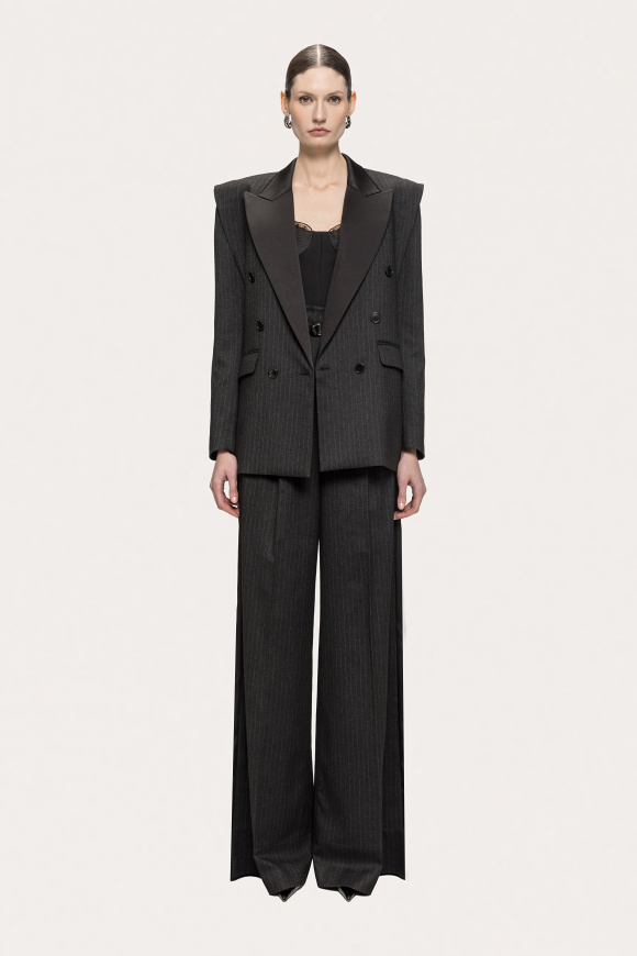 Pinstripe contrast lapel double-breasted blazer