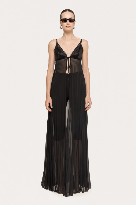 Pleated long top