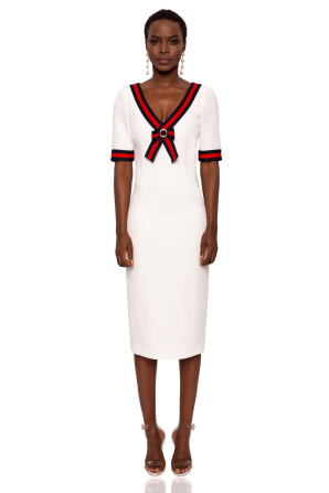 Neckline detail dress