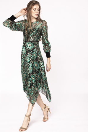 Embellished waist pleated lace dress