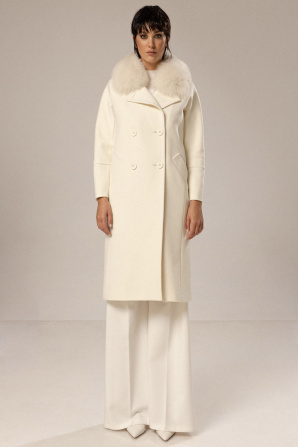 Fox-fur collar coat