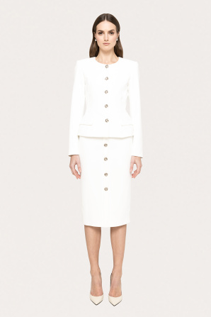 Fitted suit jacket
