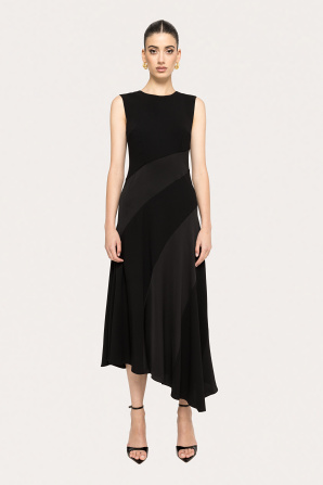 Sleeveless midi dress