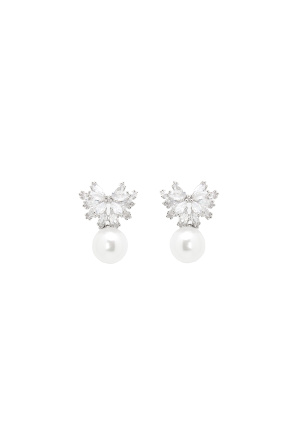 Cubic zirconia stud earrings