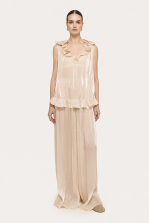 Wide-leg pants