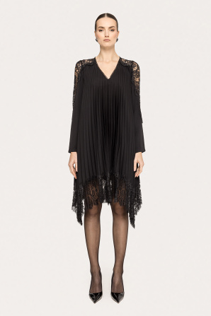 Lace insert pleated midi dress