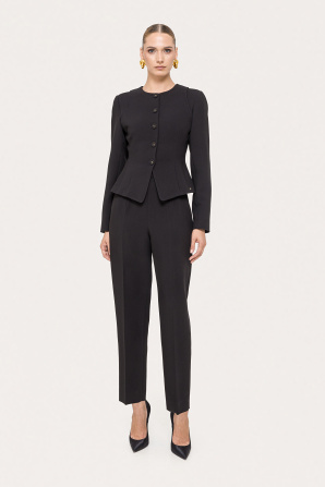 High-waisted pants