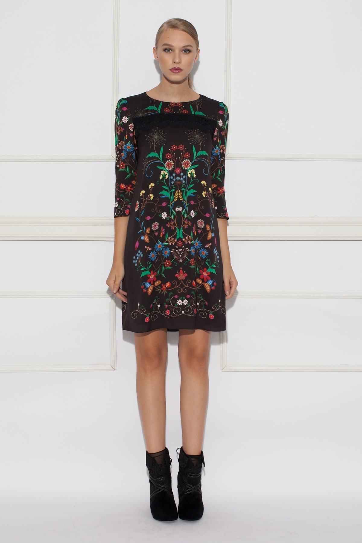 Floral print lace detail dress | RZ8125 | NISSA