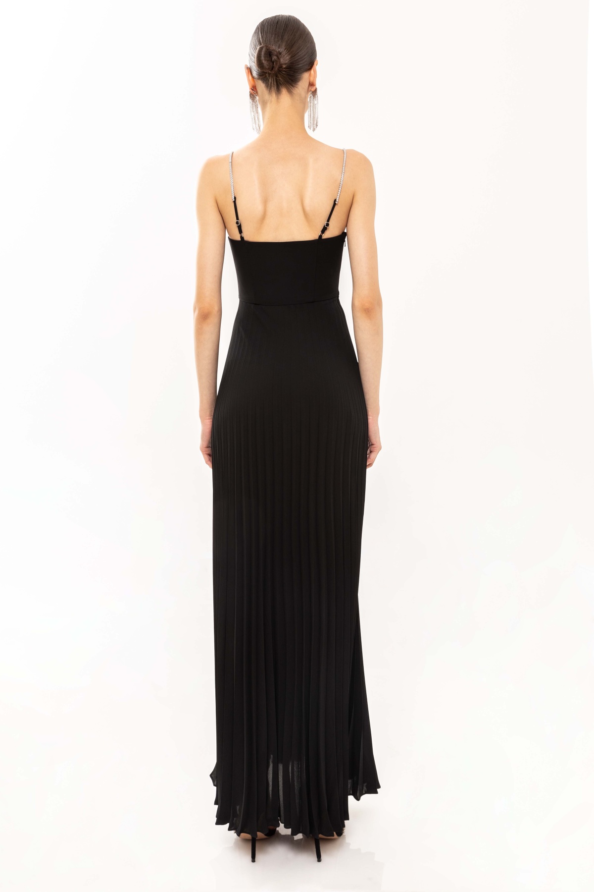 Crystal embellished pleated dress | RS14294 | NISSA